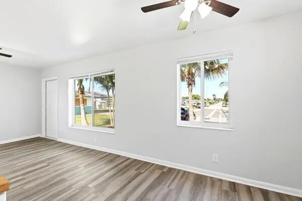 2302 lr w hurricane impact windows