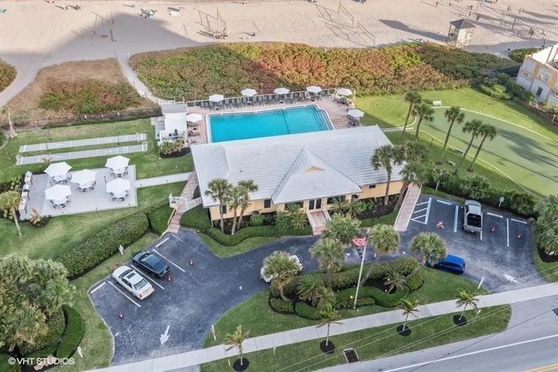 Tiara East view of pool