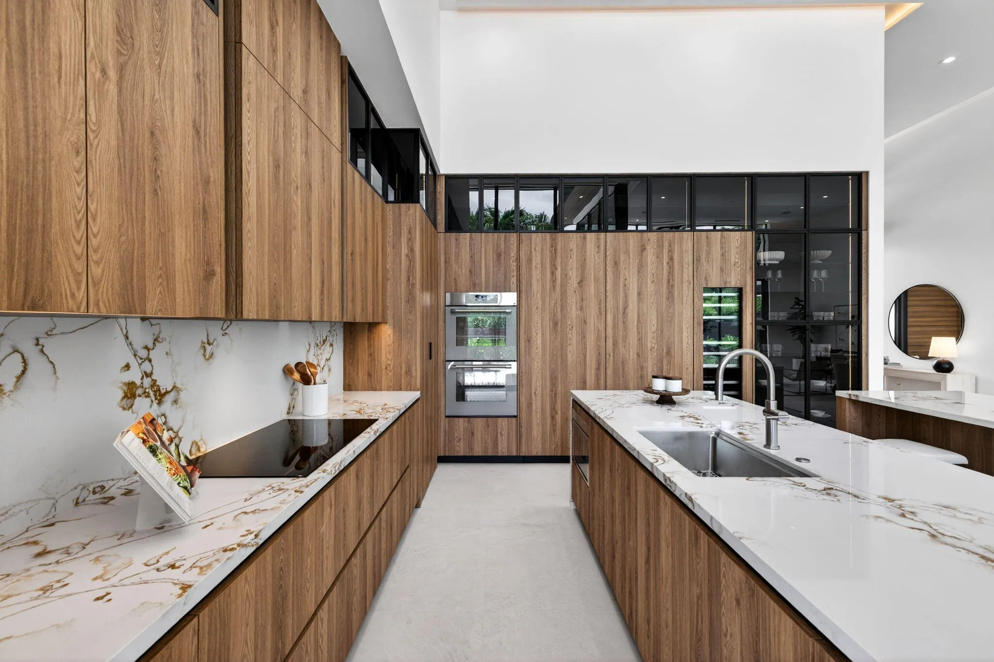 048-Kitchen-Detail-Approach