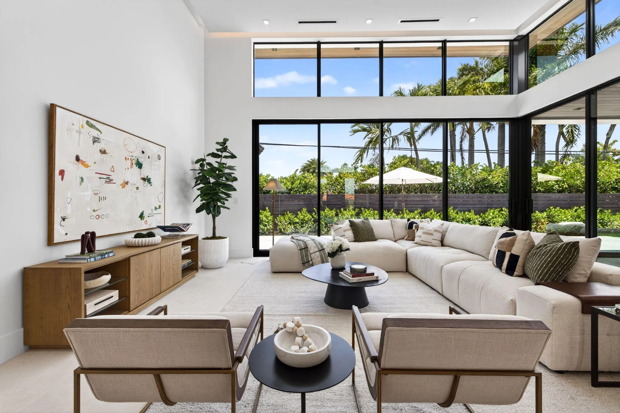 The main living areas are designed for comfort and entertaining, with elevated finishes and generous natural light​​‌​​​​‌​​‌‌​‌‌​​​‌‌​‌​‌​‌​​​‌​​ throughout.