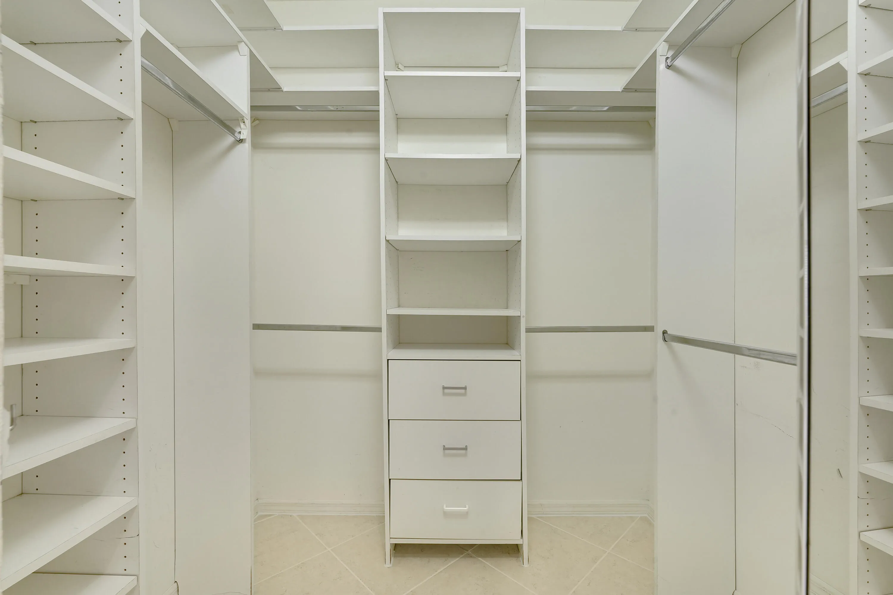 Custom Closet