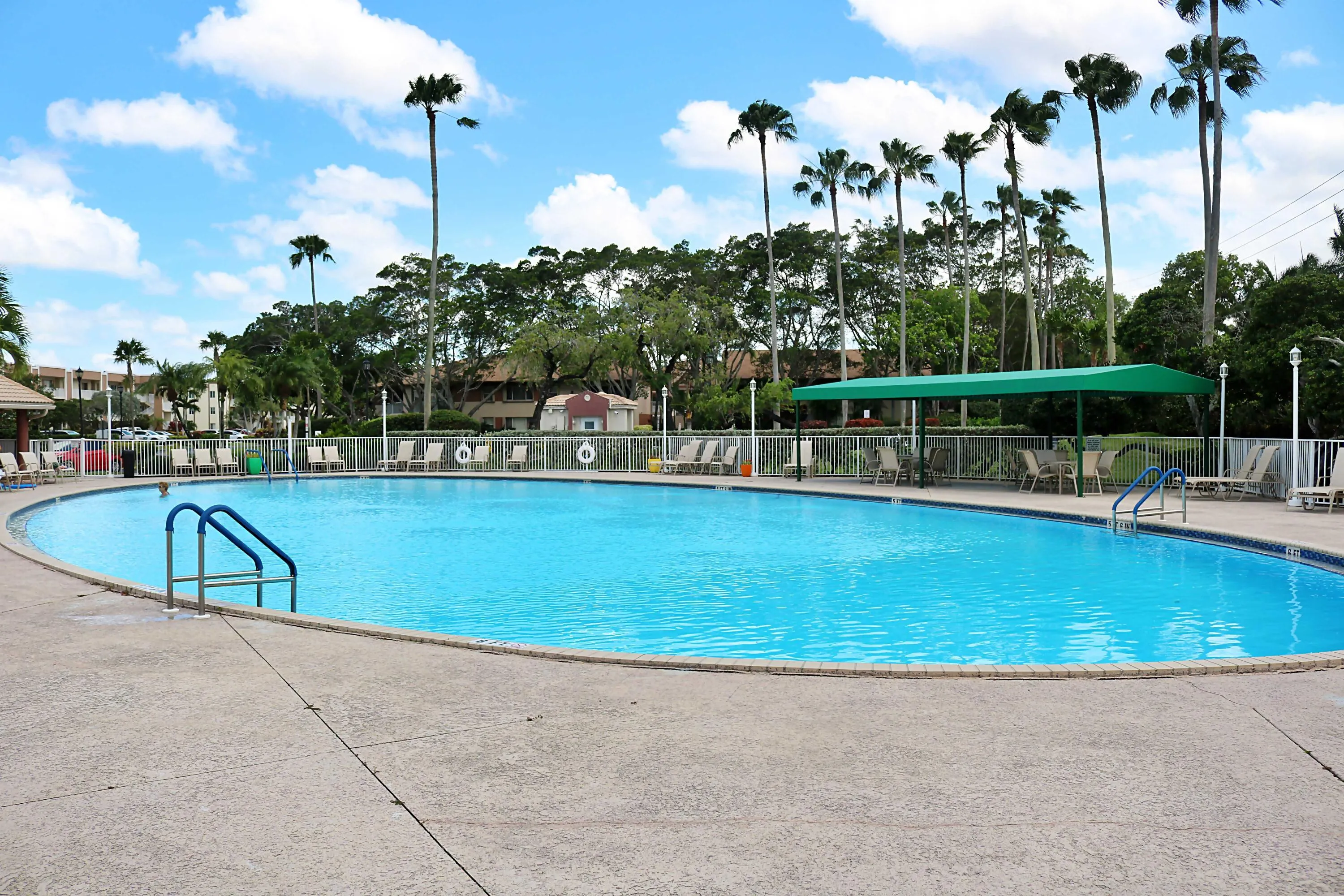 Pool 1