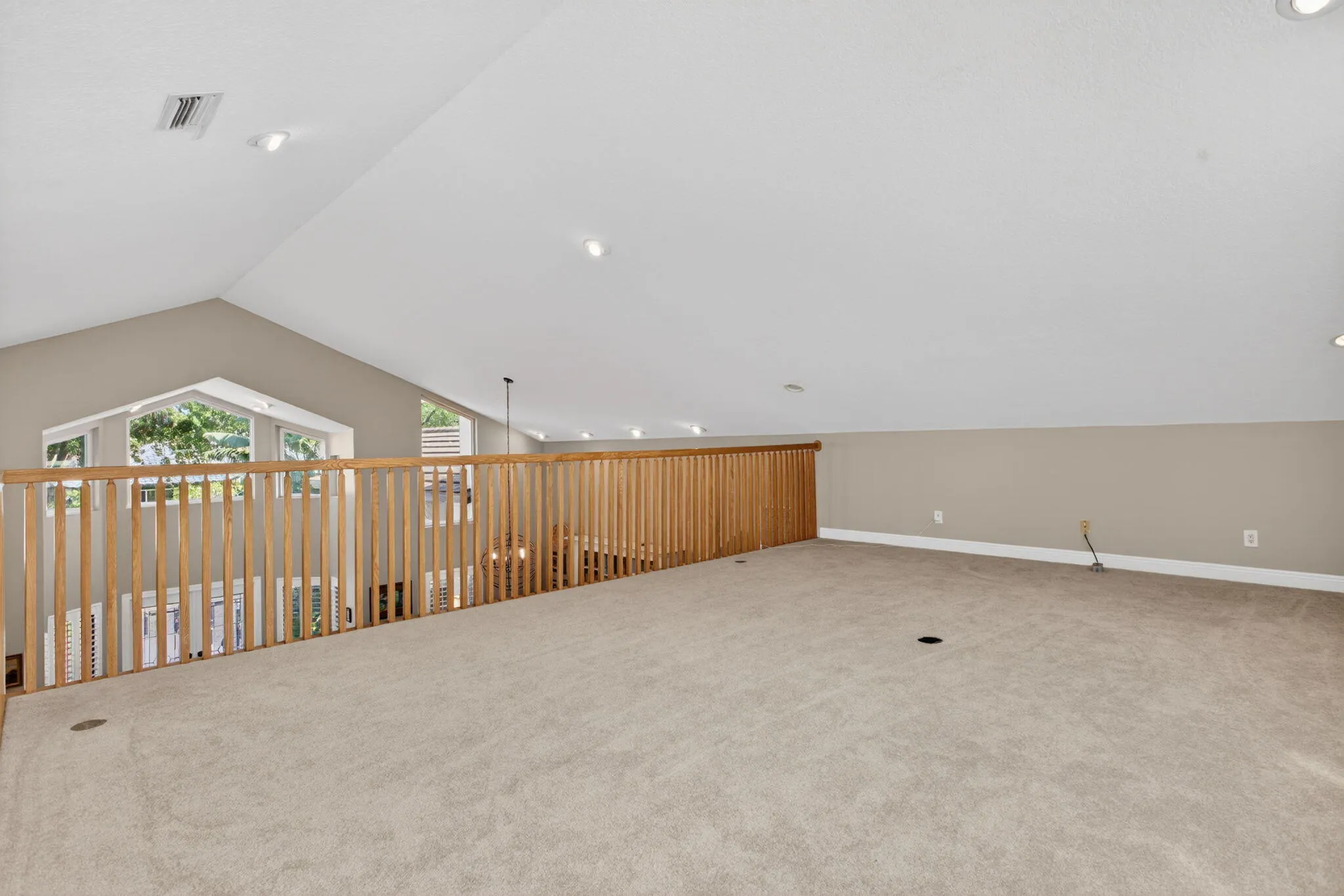 62-web-or-mls-001L5224