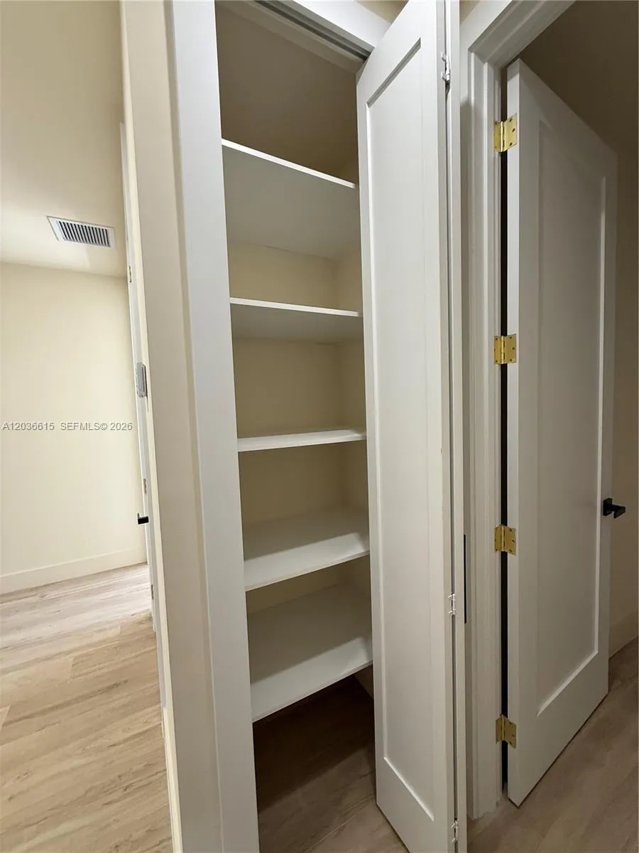 Property photo 50