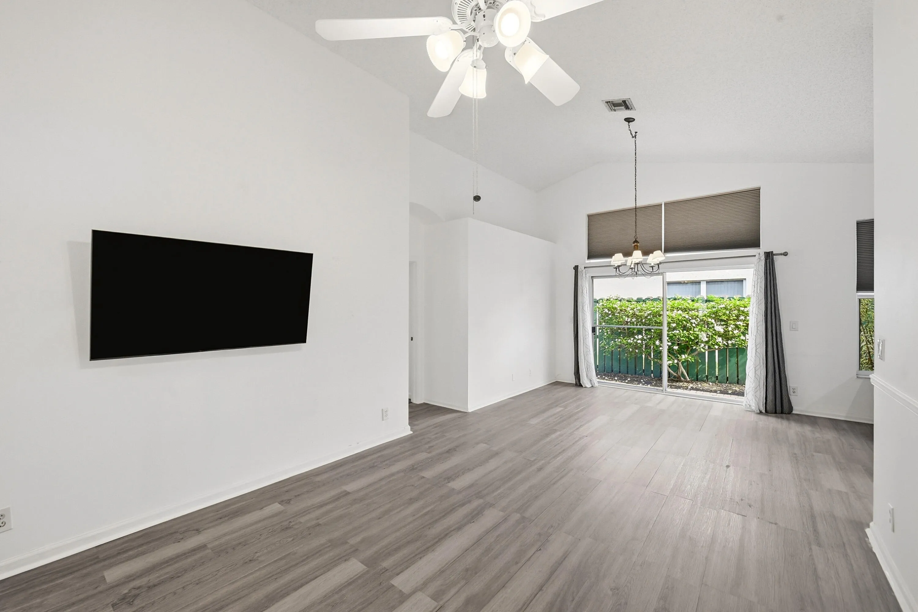 07_living room