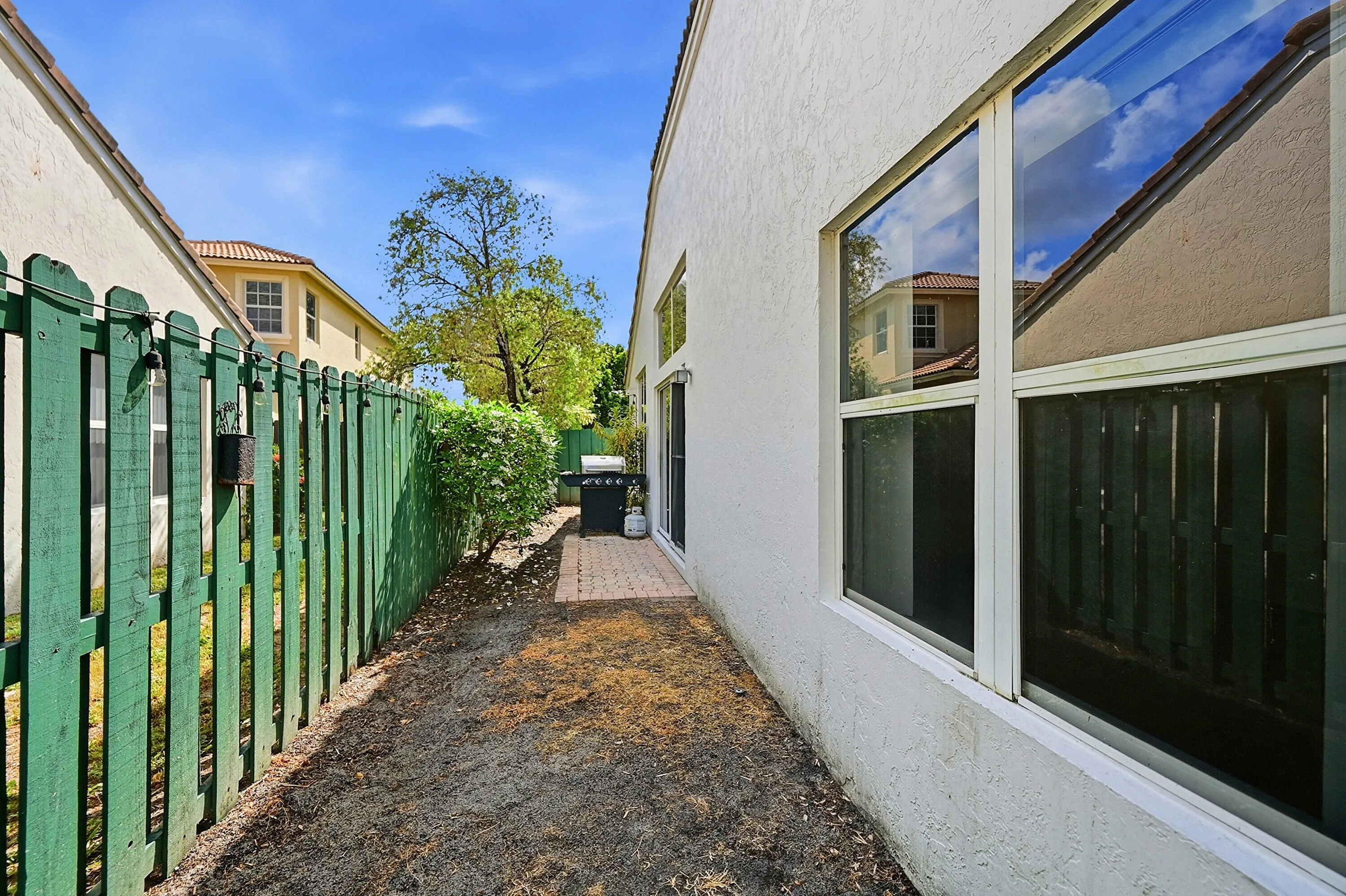 28_backyard