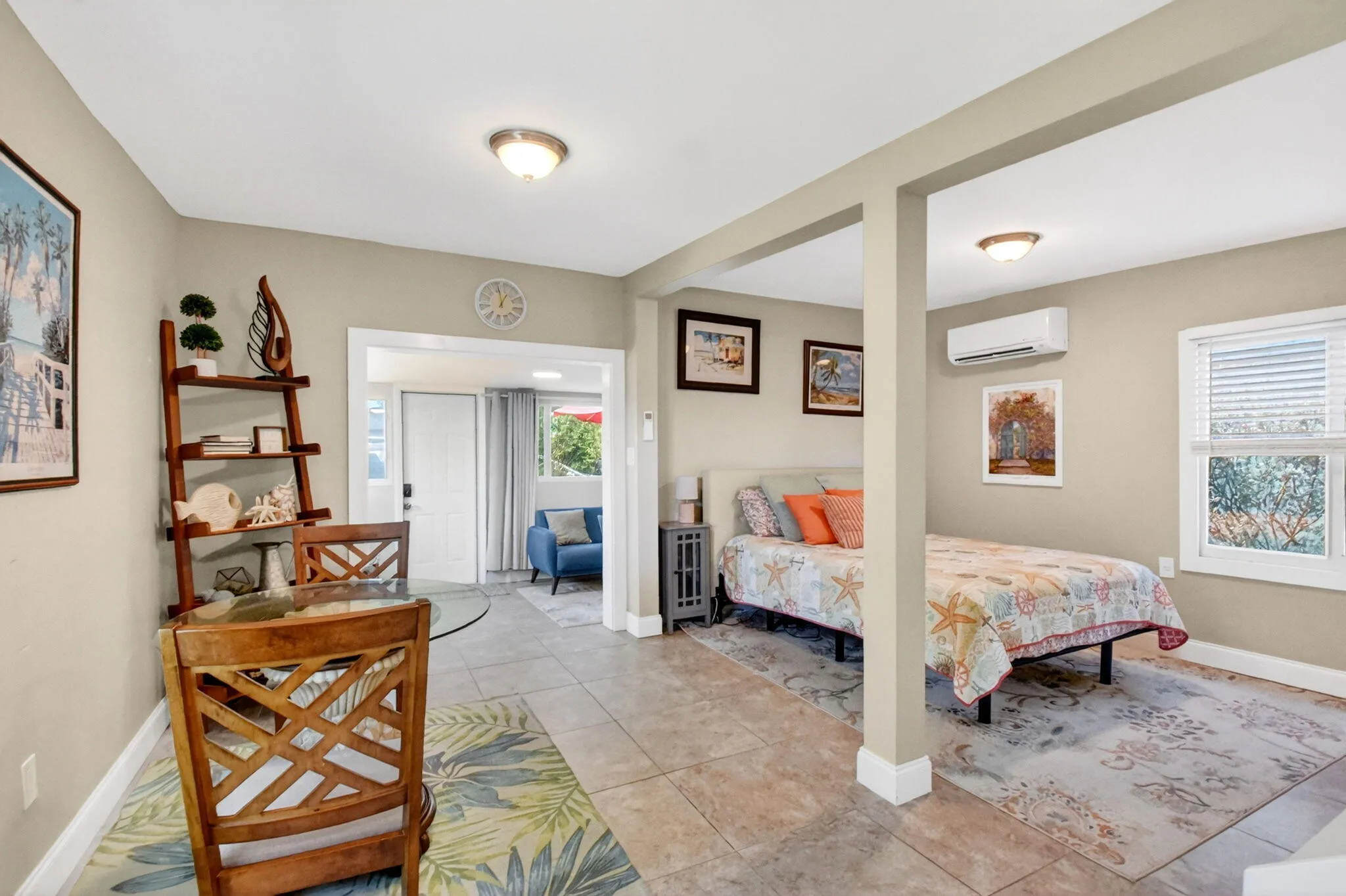 Main living cottage