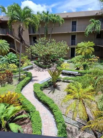 Garden walkway to the unit