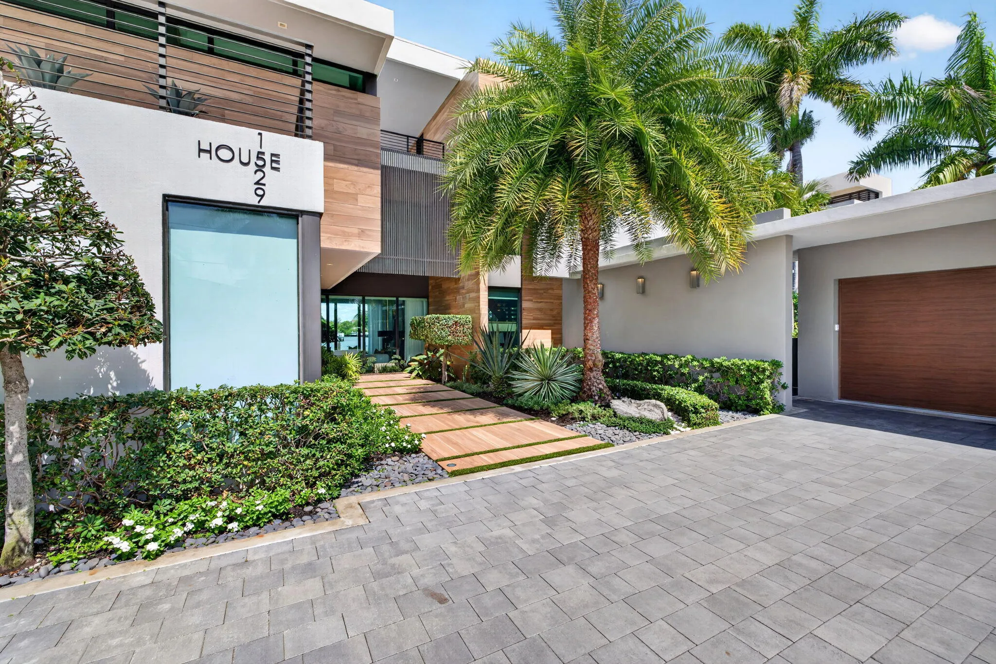 Property photo 86
