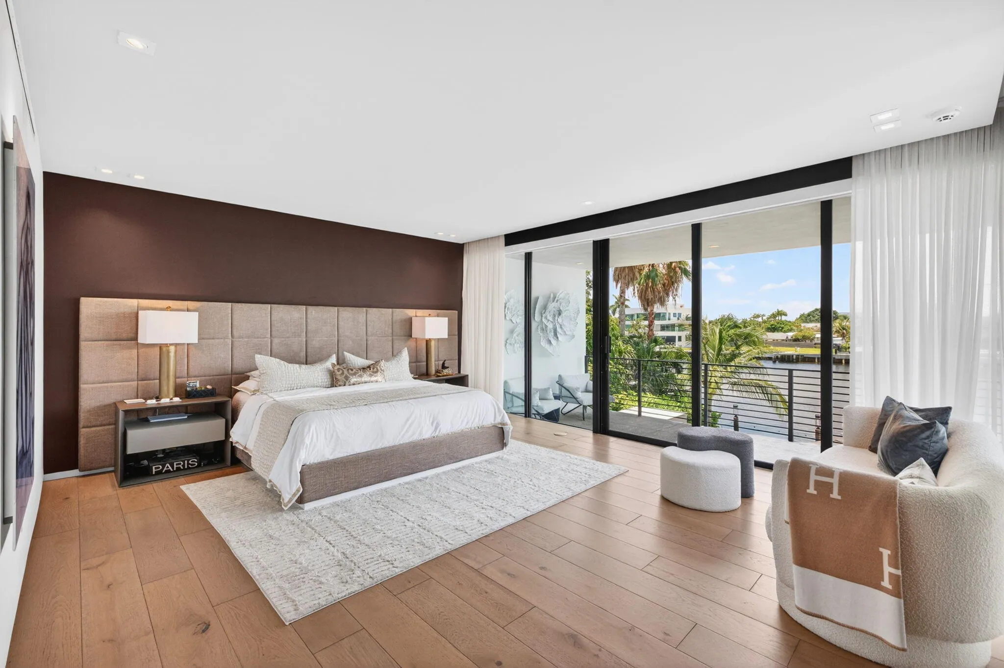 056 - Primary Suite Overview
