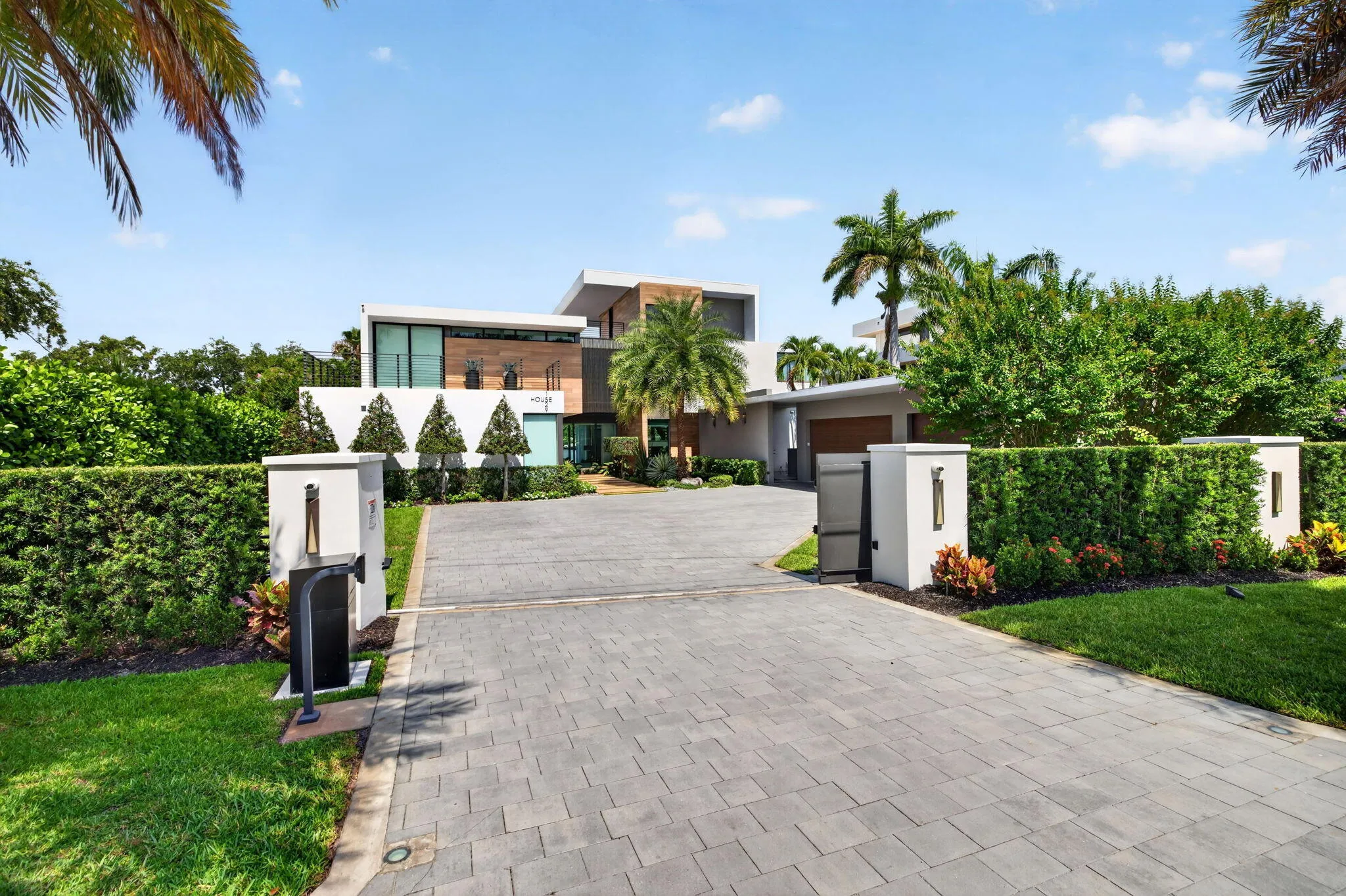 Property photo 84