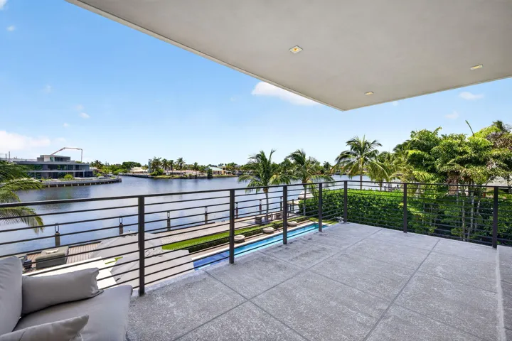 060 - Primary Balcony & River View