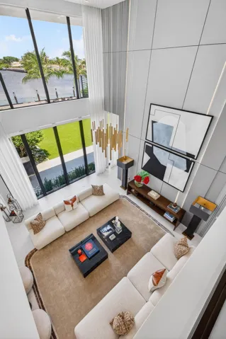 051 - Great Room Overlook