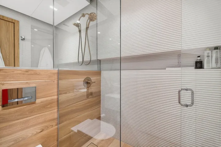 073 - Guest Bath Shower