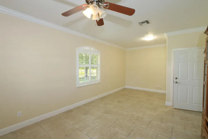 4TH BEDROOM/FLEX ROOM