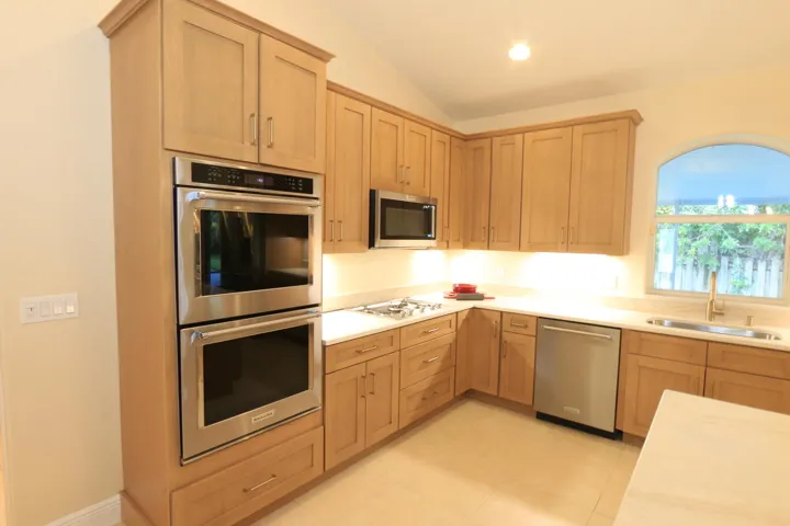 DOUBLE WALL OVENS