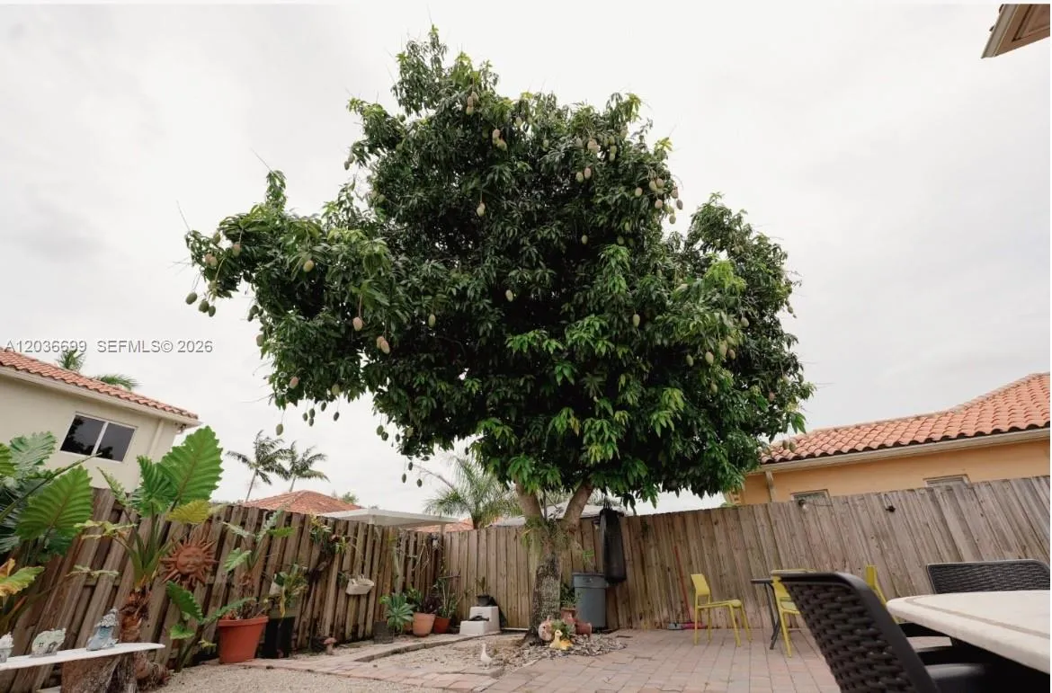 Property photo 25