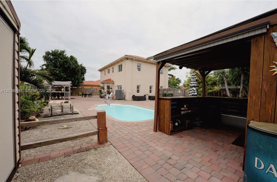 Property photo 29