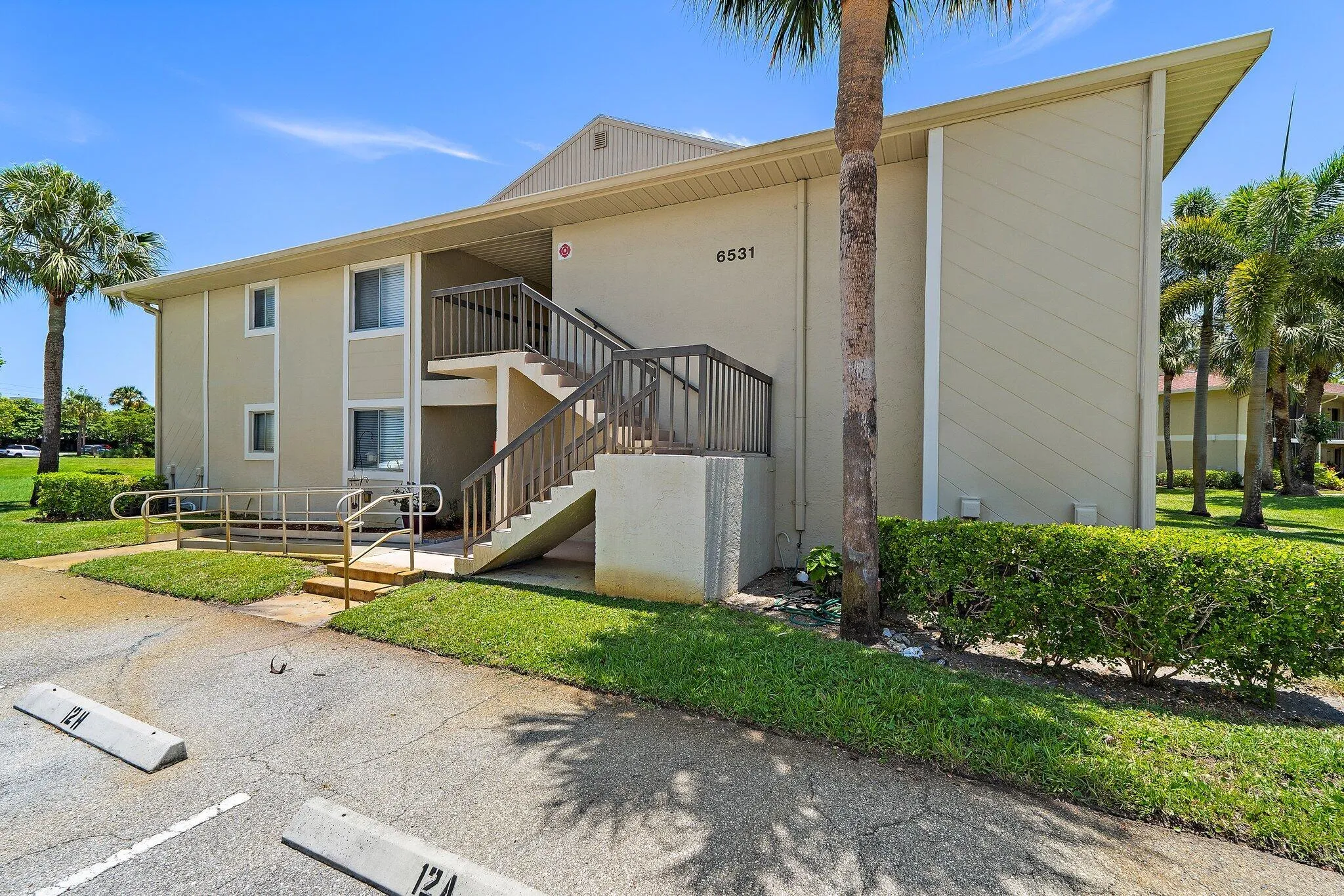 002-6531ChasewoodDrive-UnitH-Jupiter-FL-