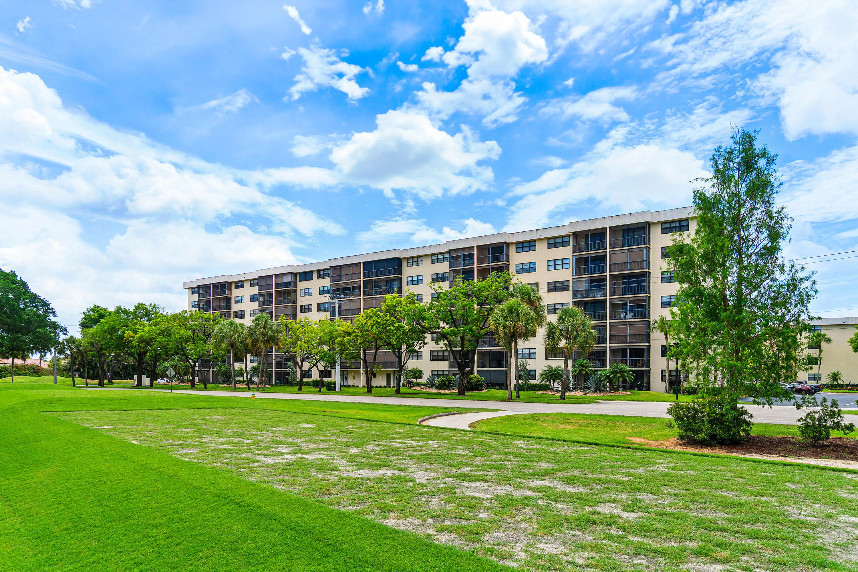 030-2400DeerCreekCountryClubBoulevard-60