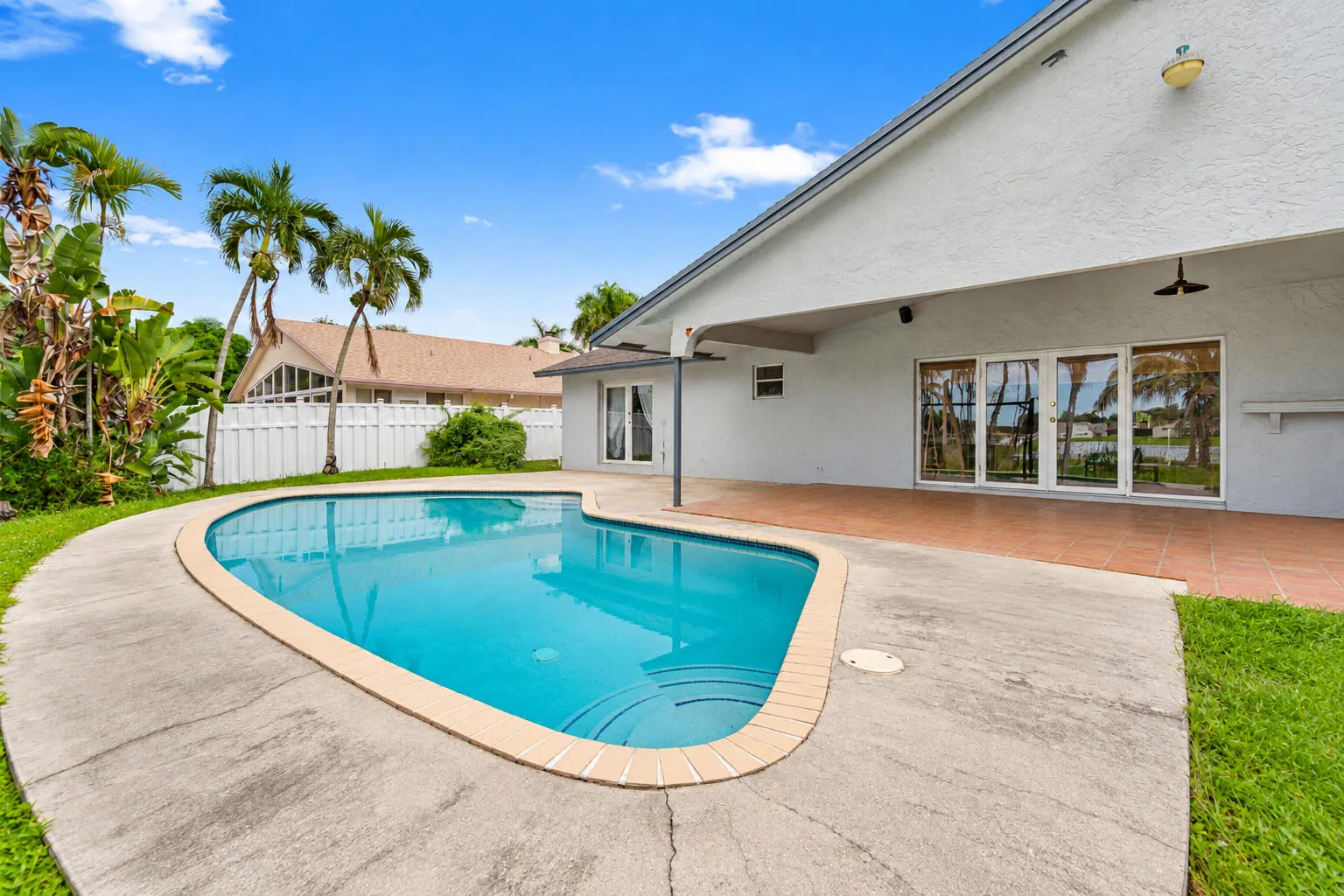 Property photo 32