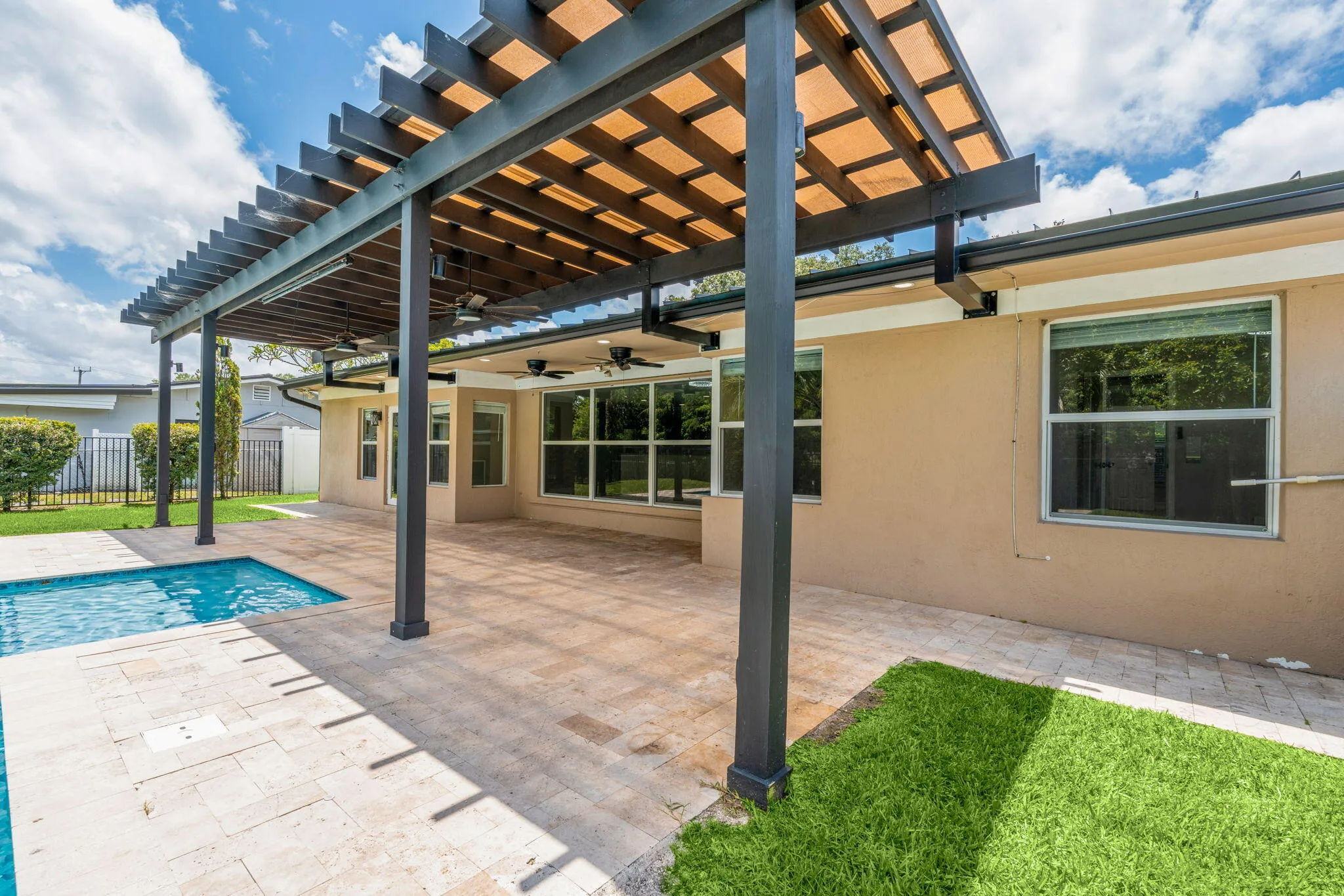 38-web-or-mls-A7407035