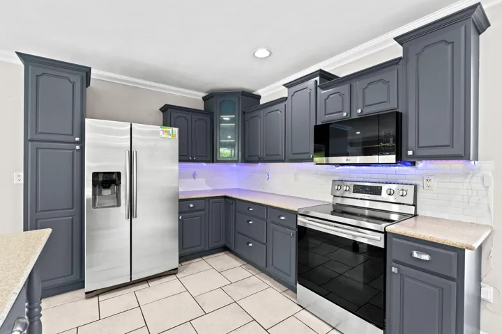 12-web-or-mls-A7407190