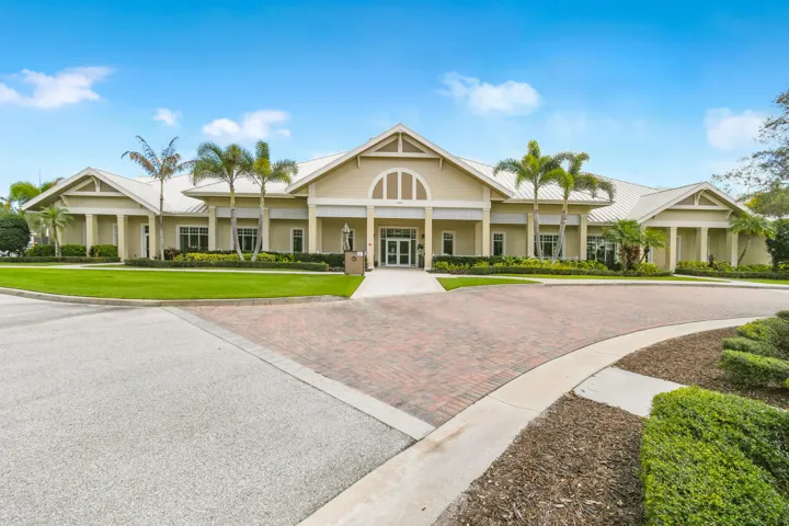 Lakeside Lifestyle Center