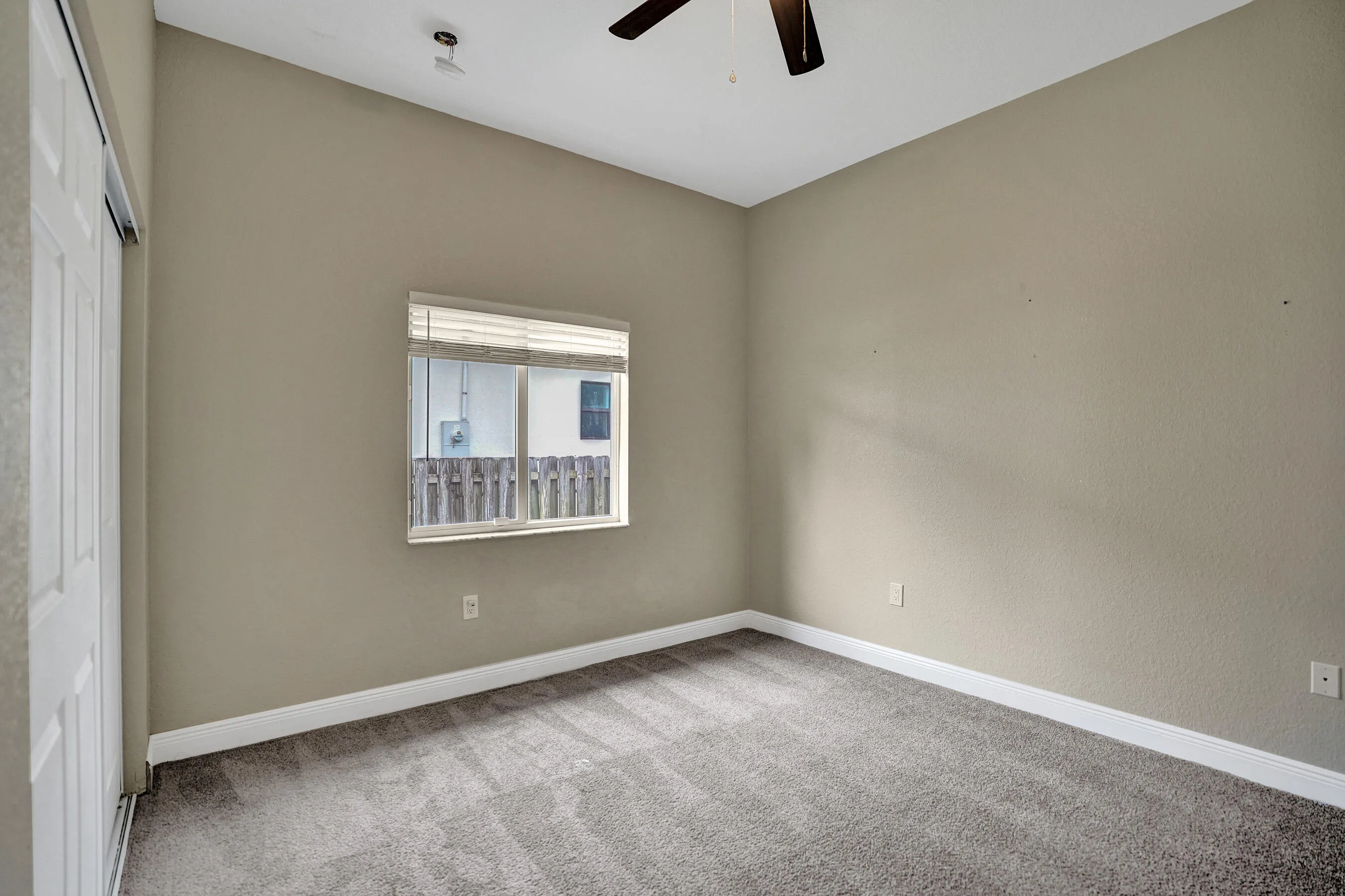 10 1 4th Bedroom