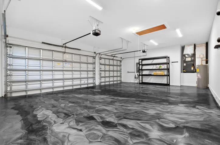 45 - Garage Bay Doors