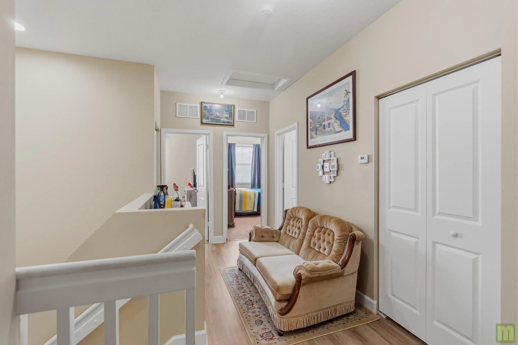 Loft /​​‌​​​​‌​​‌‌​‌‌​​​‌‌​‌​‌​‌​​​‌​​ hallway