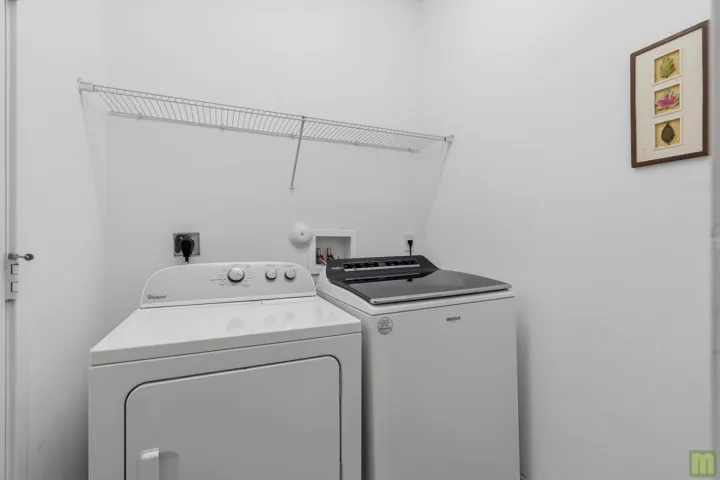 Laundry on 1st floor