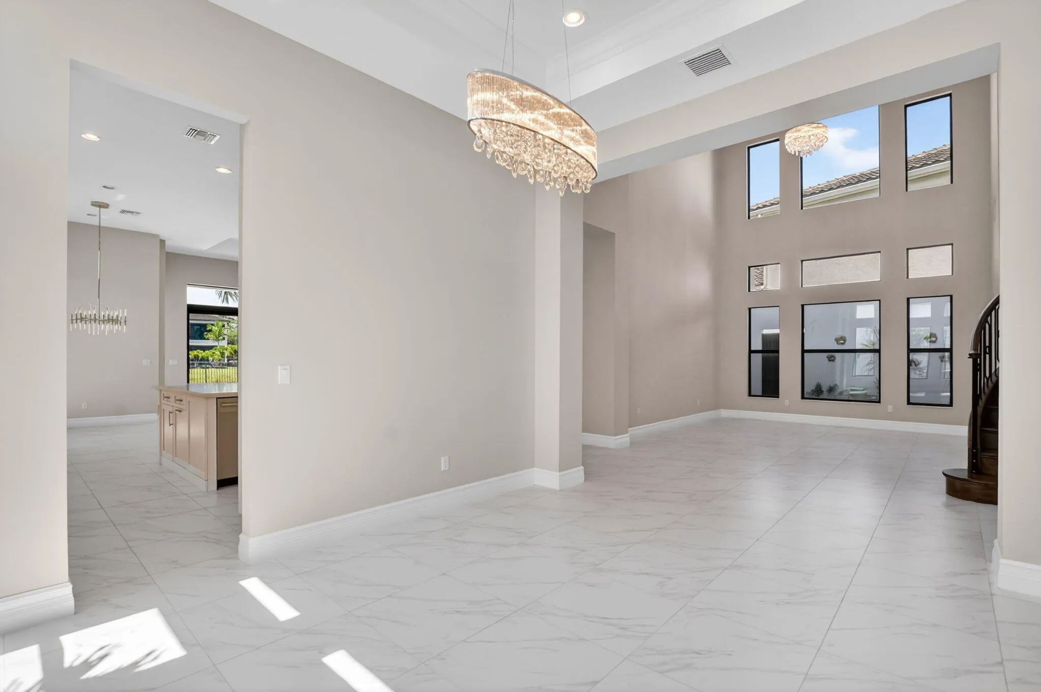 Formal Dining & Formal Living Room