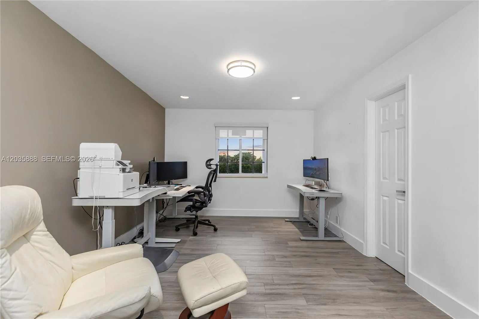 Property photo 50