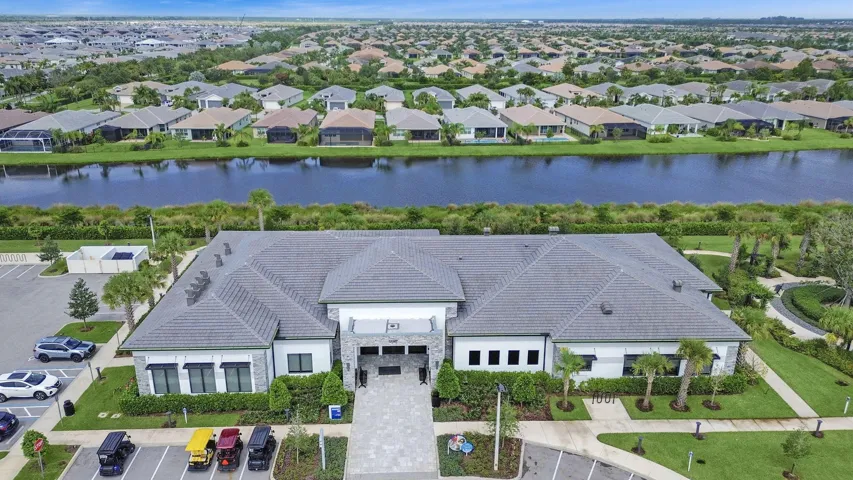 Riverland Amenities