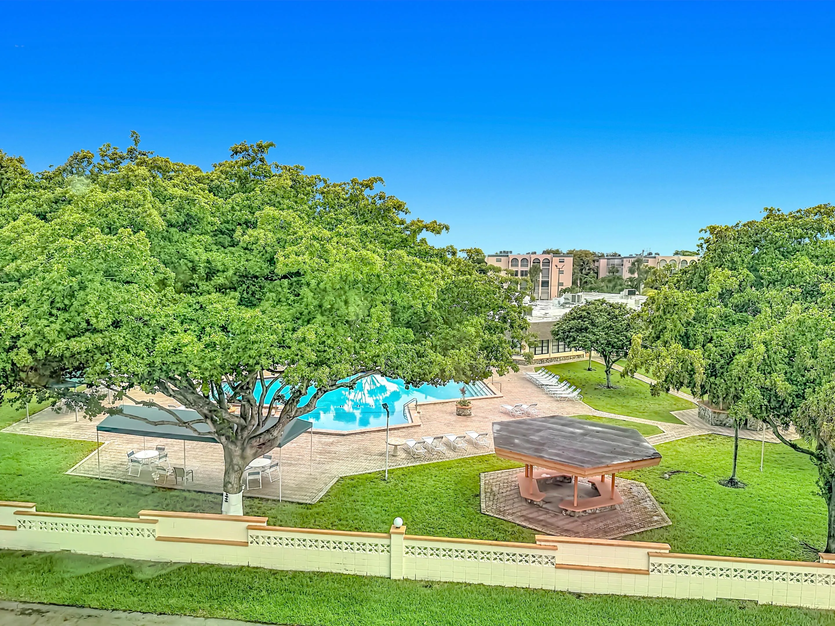 4270 NW 40th Street #401-52