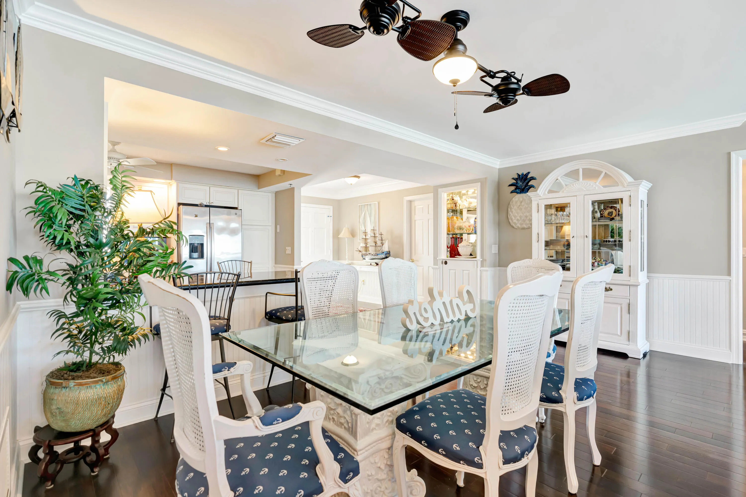 Neutral Interiors