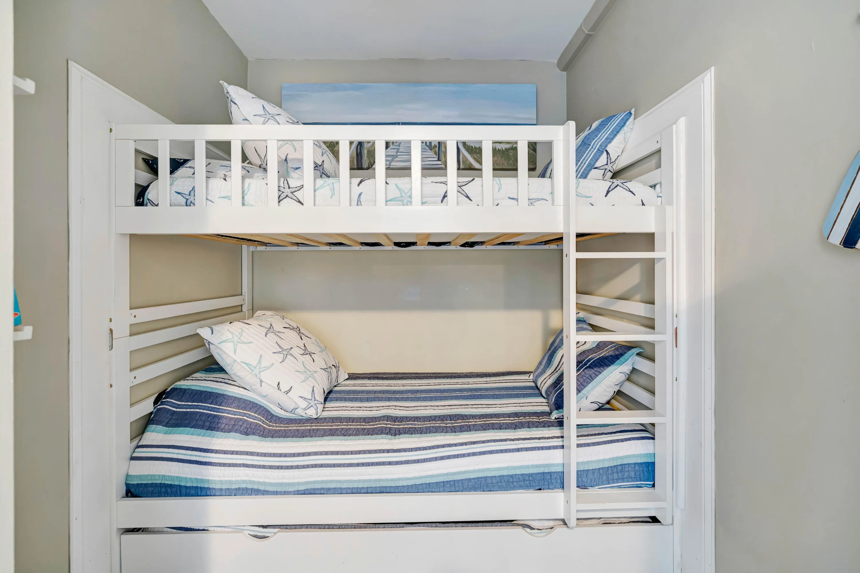 Adorable Bunk Room