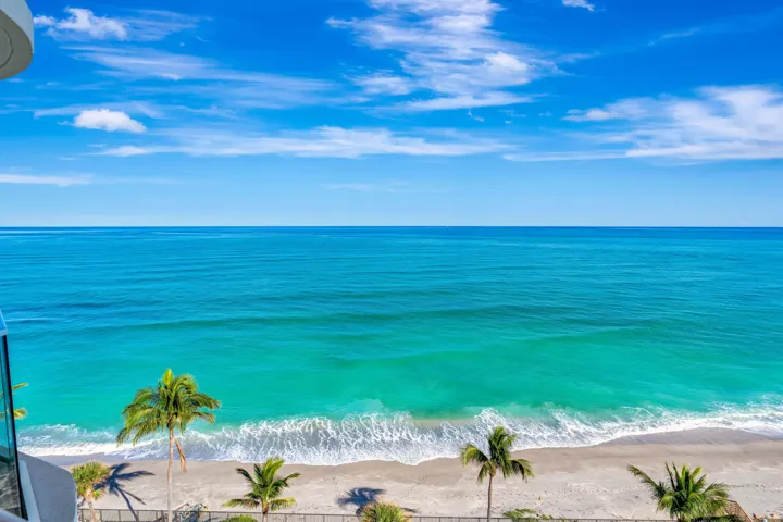 Direct Ocean Front