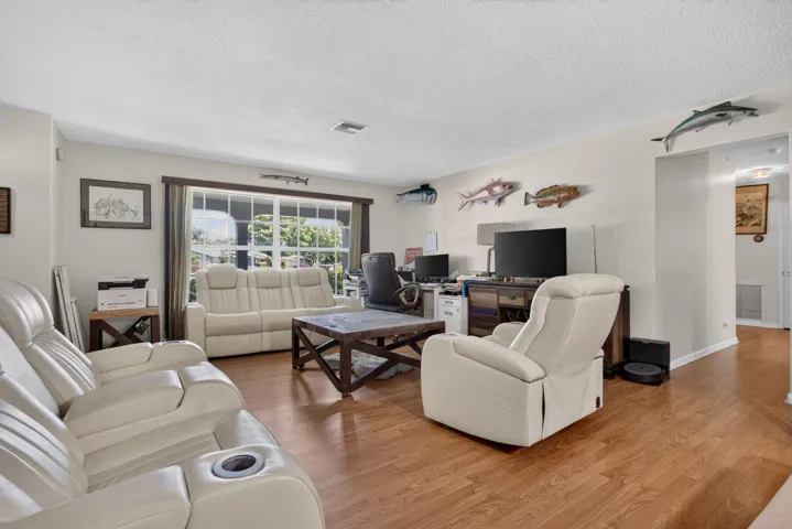28-web-or-mls-7501-8951