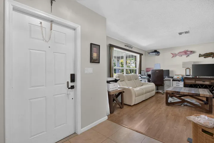 27-web-or-mls-7501-8945