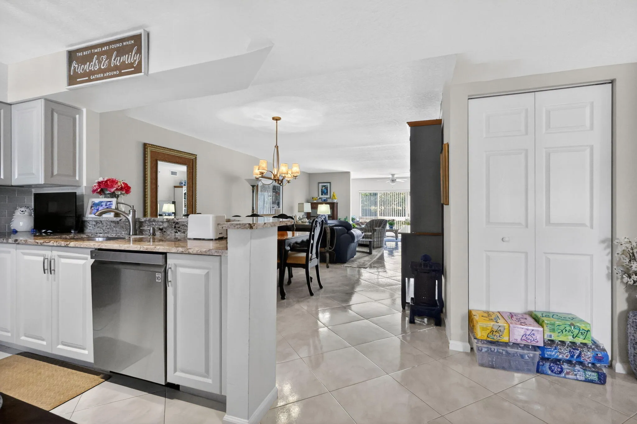 Open kitchen