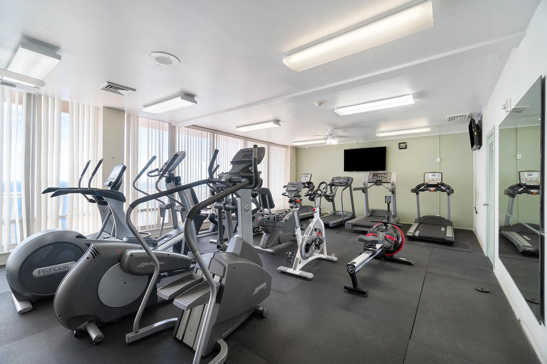 4020 Galt Ocean Drive Amenitites-25