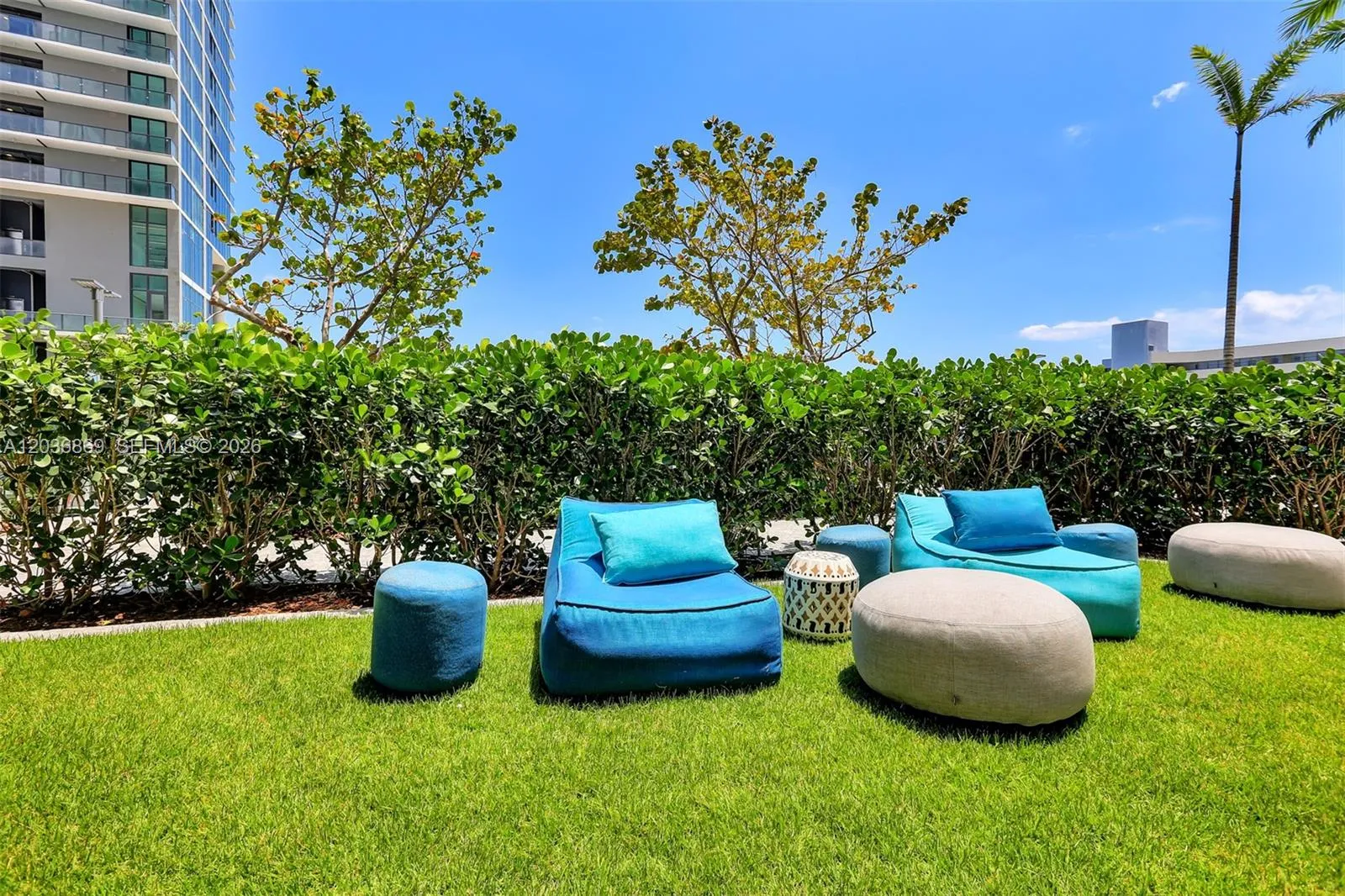 Property photo 93