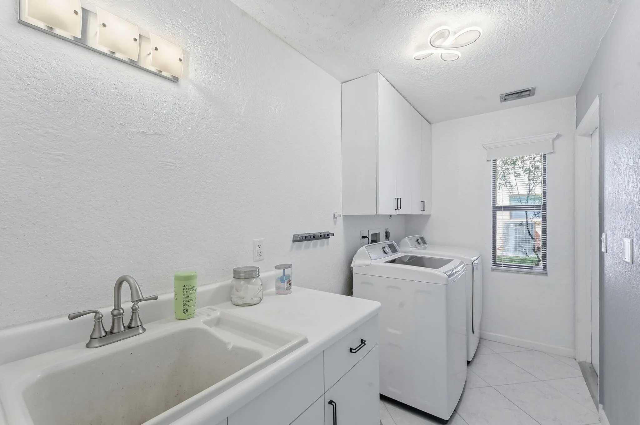25-web-or-mls-DSC08053