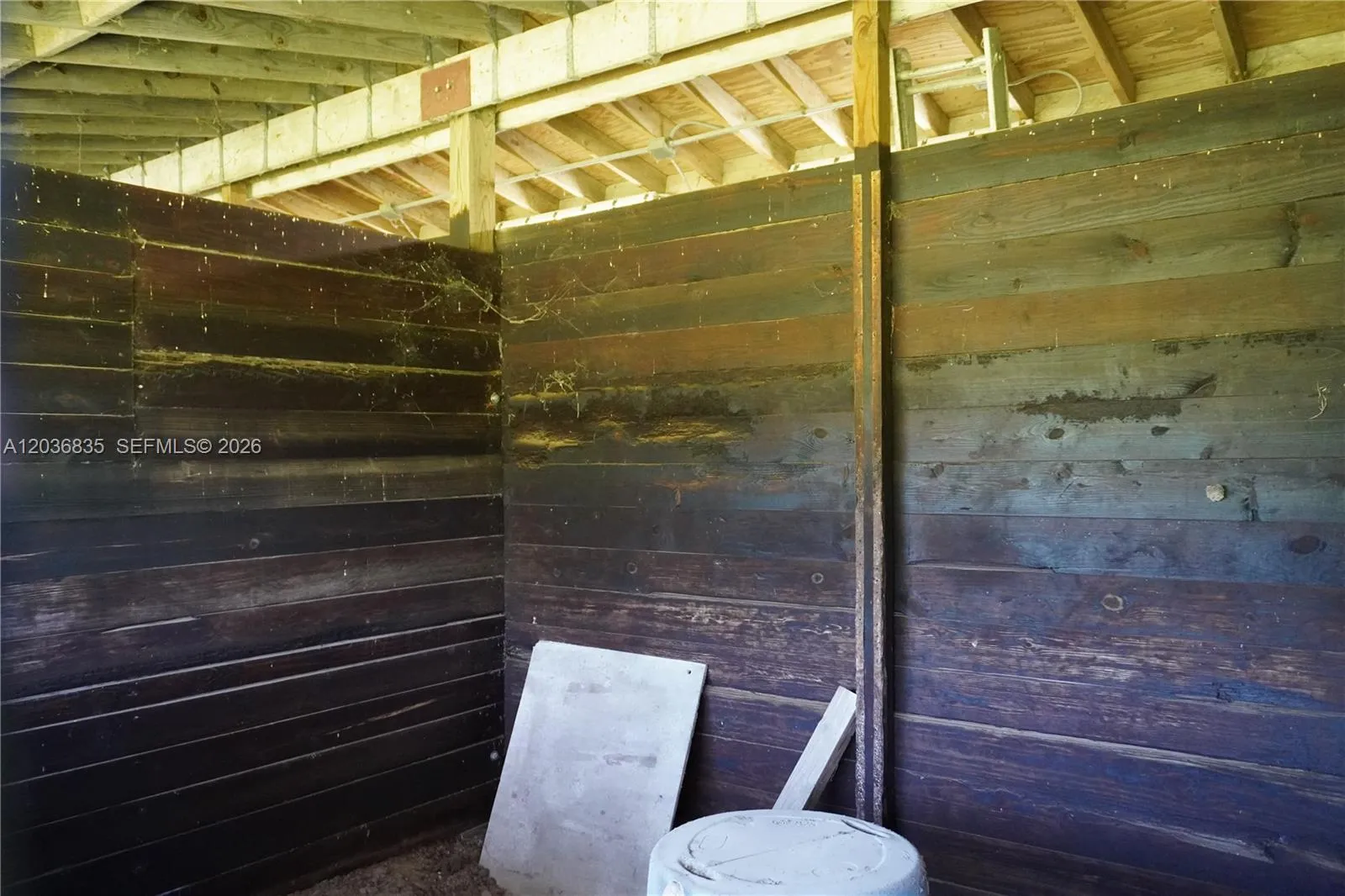 Property photo 77