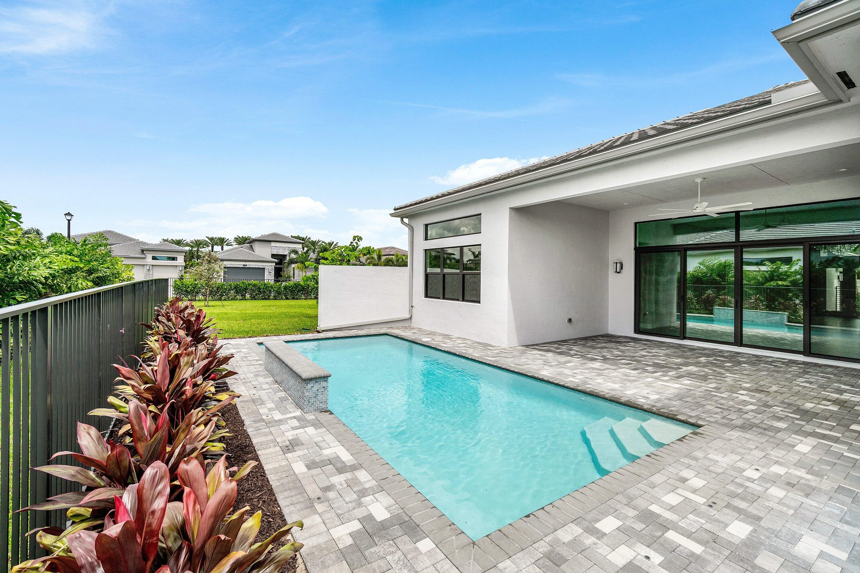 Property photo 34