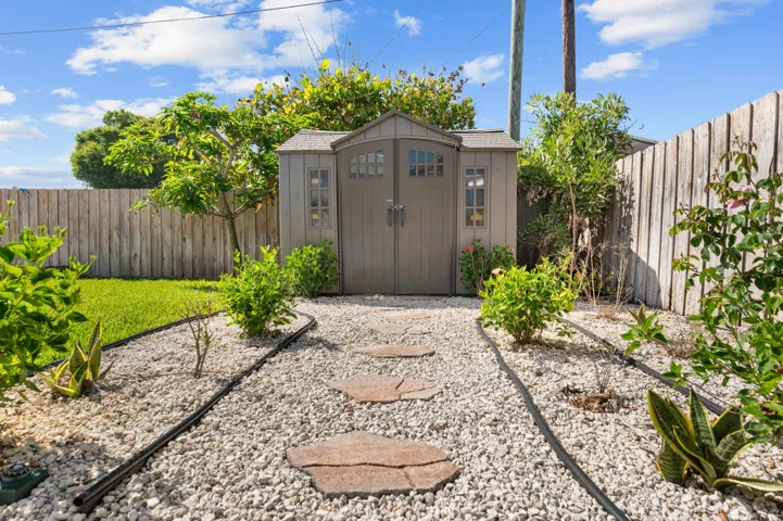 31-print-6481 SE Clairmont Pl - 31