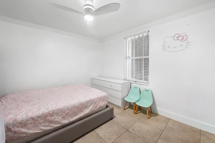 Bedroom_Clairmont_2 (2)