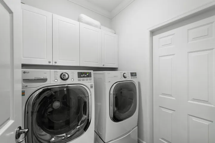 Laundry_Clairmont (2)
